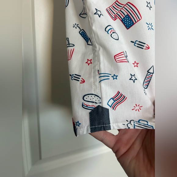 Free Planet Men’s Button Down - Picture 5 of 9